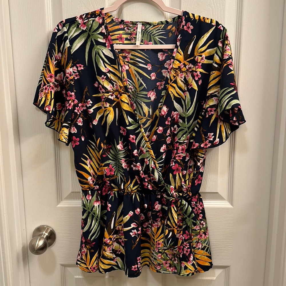 Tropical top